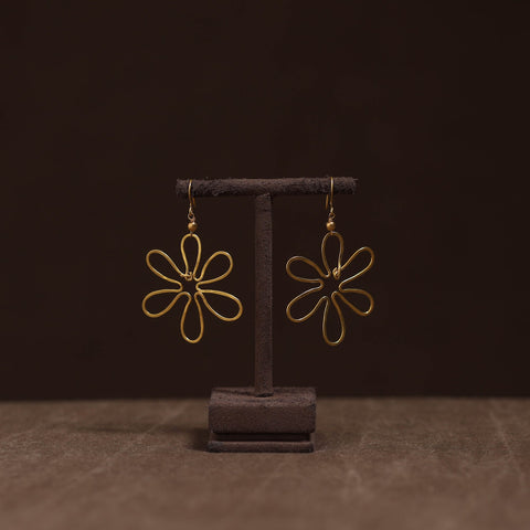 Brass metal handcrafted earrings 91