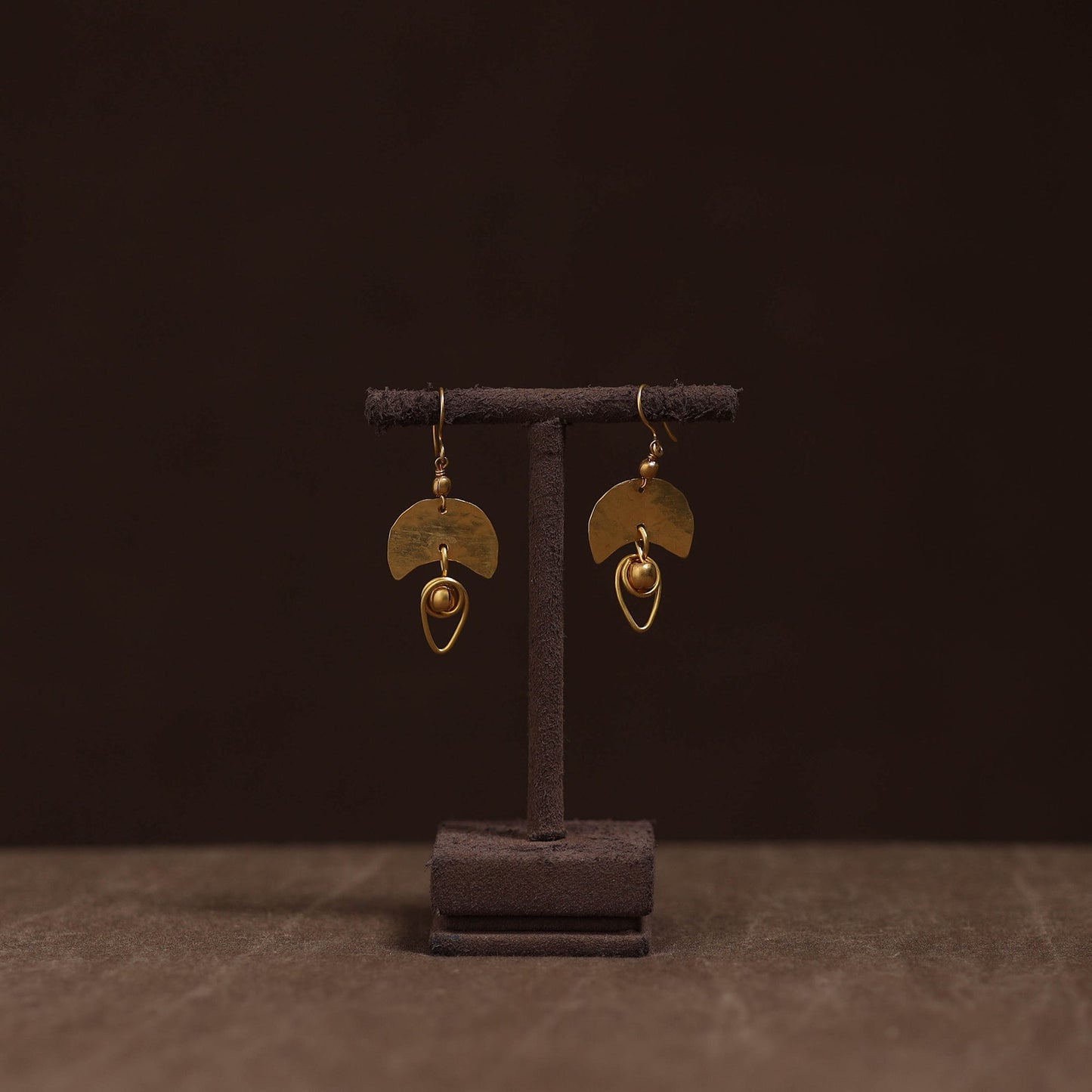 Brass metal handcrafted earrings 92