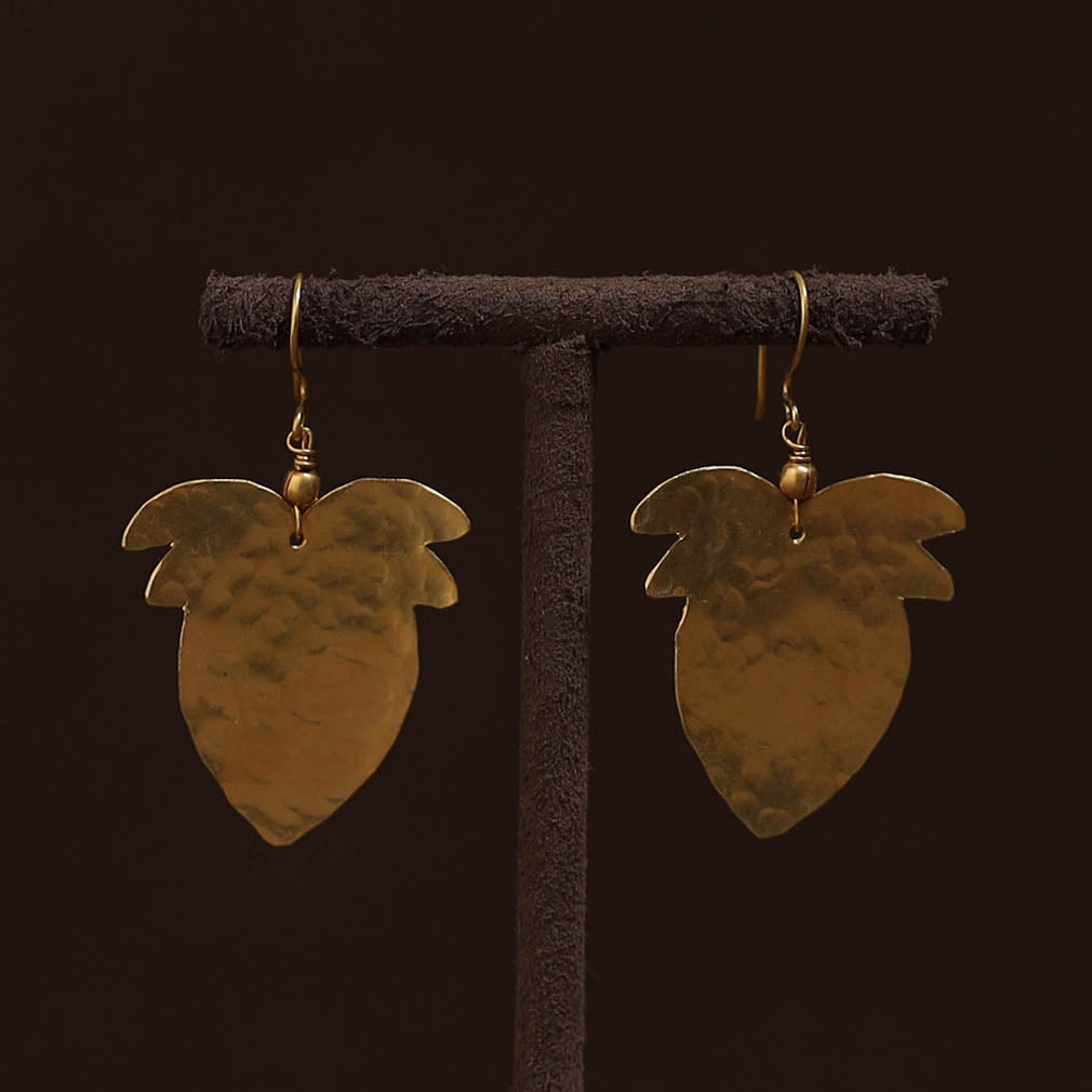 Brass metal handcrafted earrings 98