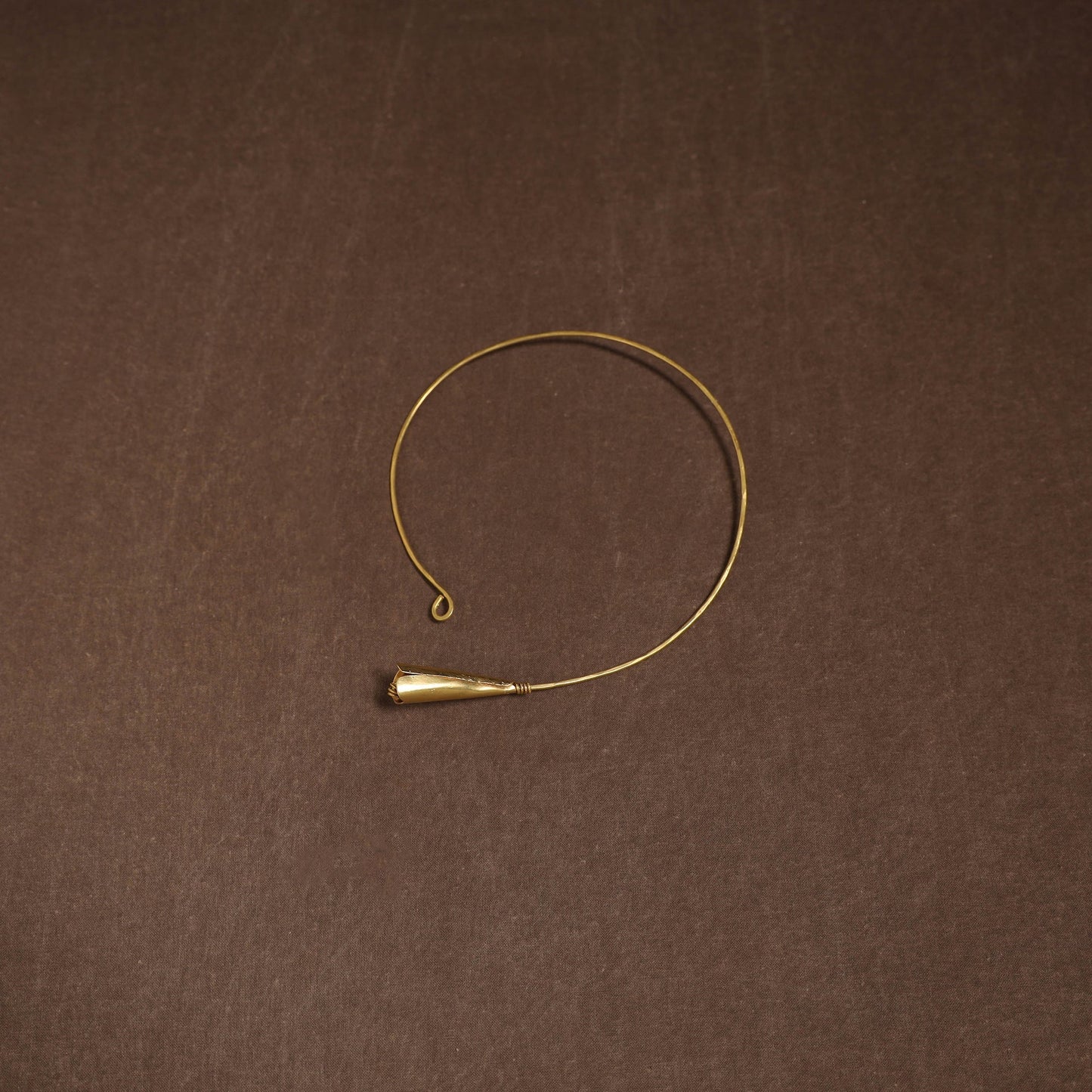 Brass metal handcrafted hasli necklace 138