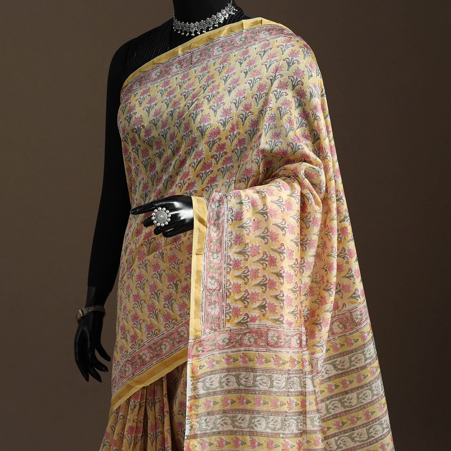 Chanderi silk hand sanganeri saree with zari border 02