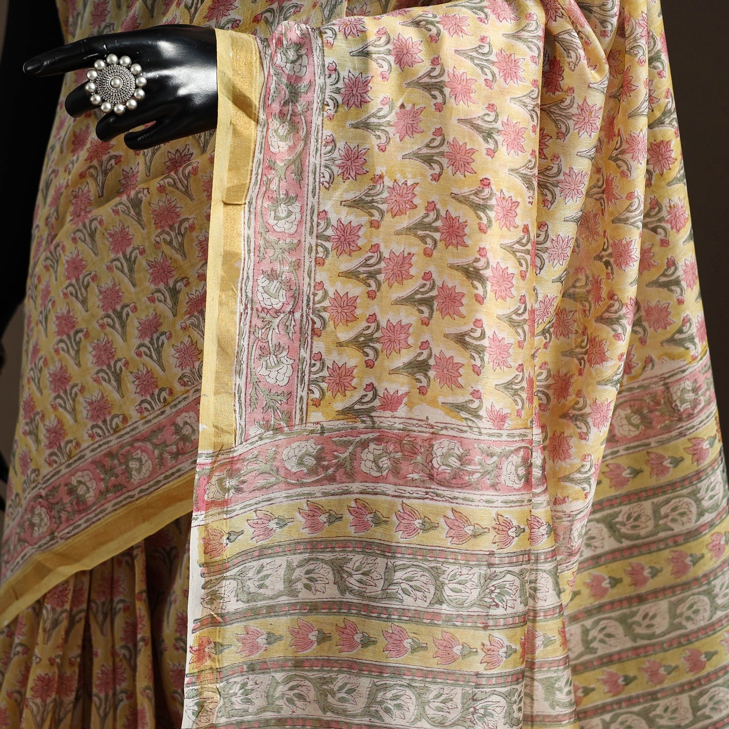 Chanderi silk hand sanganeri saree with zari border 02