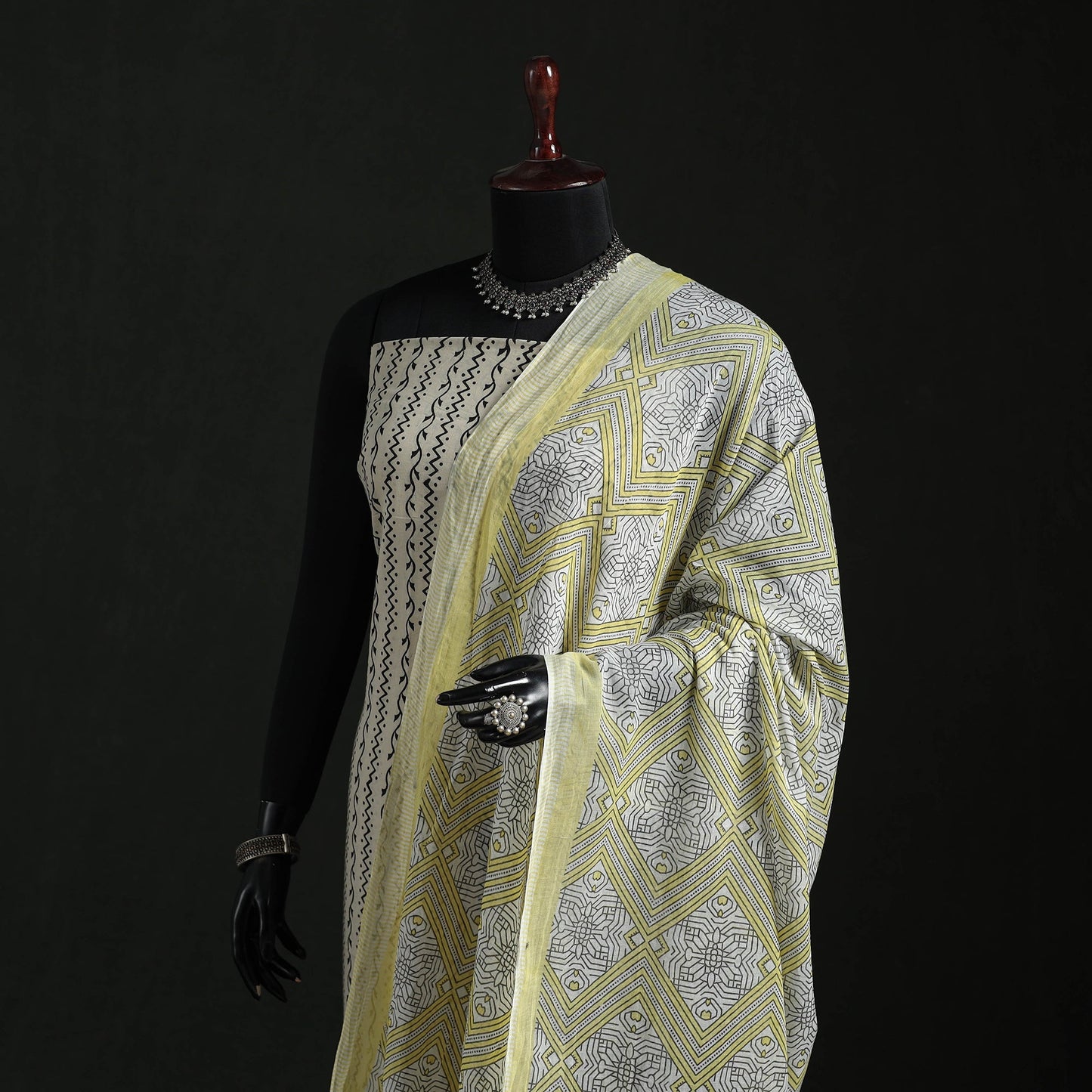 Cotton jaipur printed dupatta 18 - handcrafted