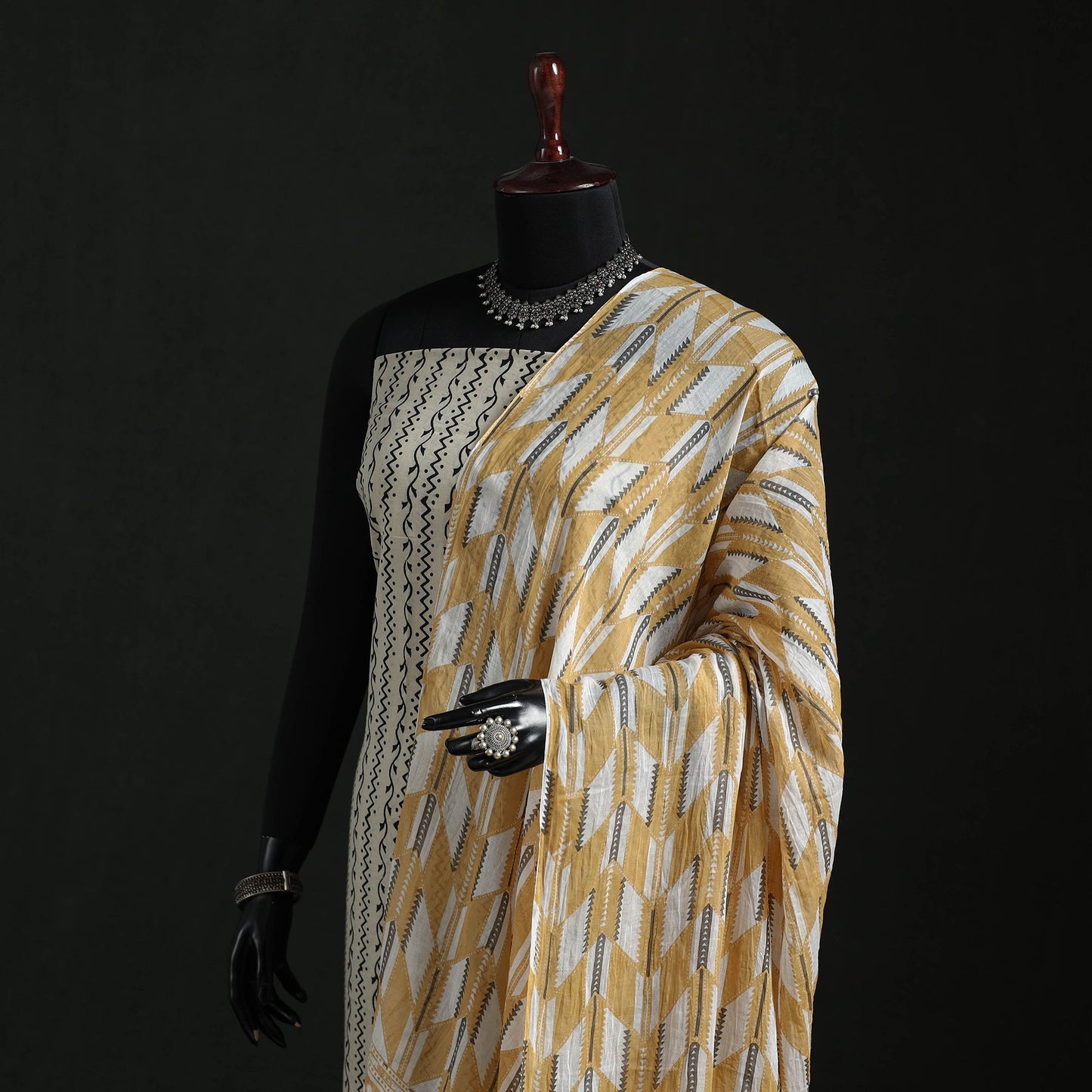 Cotton jaipur printed dupatta 30 - handcrafted