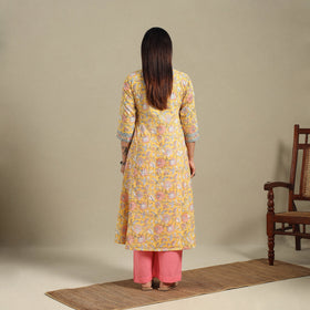 Yellow - cotton a-line sanganeri kurta 10 - handcrafted