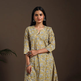 Yellow - cotton a-line sanganeri kurta 13 - handcrafted