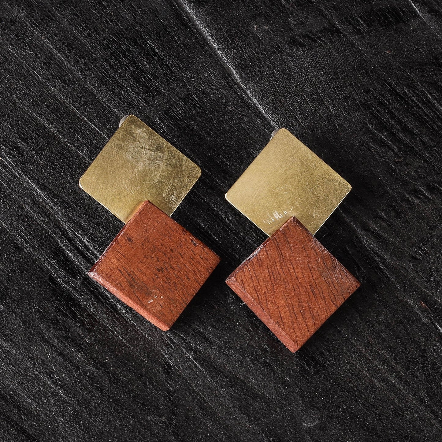 Dokra brass handcrafted earrings 09