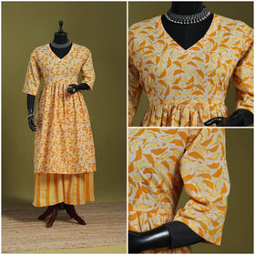 Yellow - flared cotton hand batik suit set (set of 2) 05