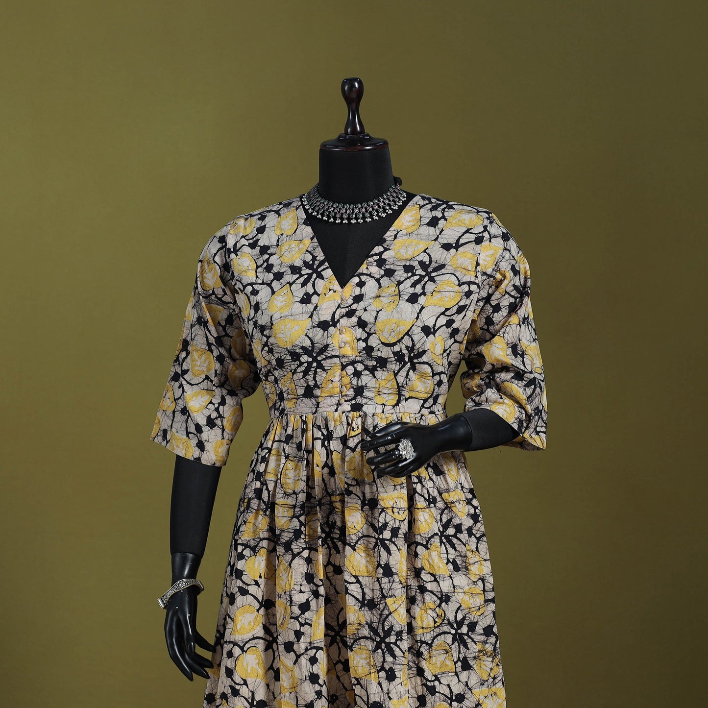 Yellow - flared cotton hand batik suit set (set of 2) 07