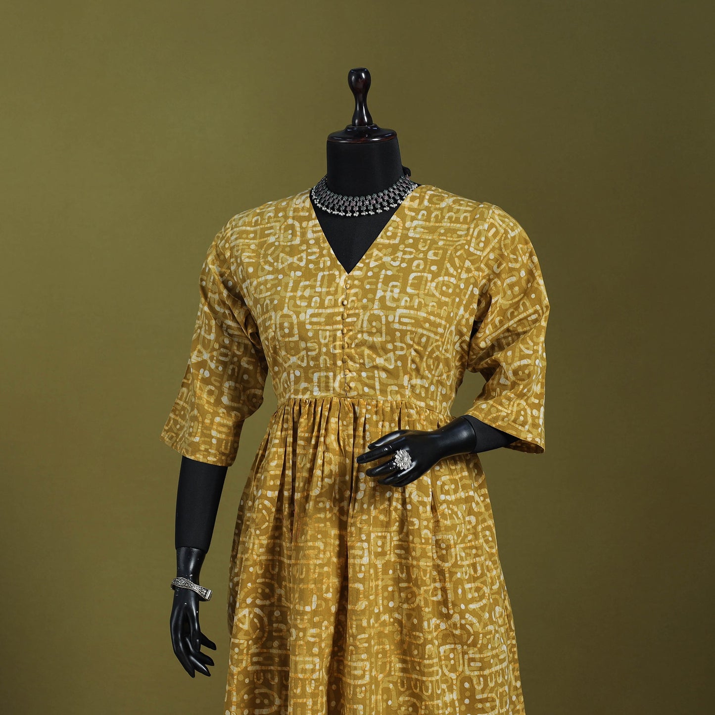 Yellow - flared cotton hand batik suit set (set of 2) 09