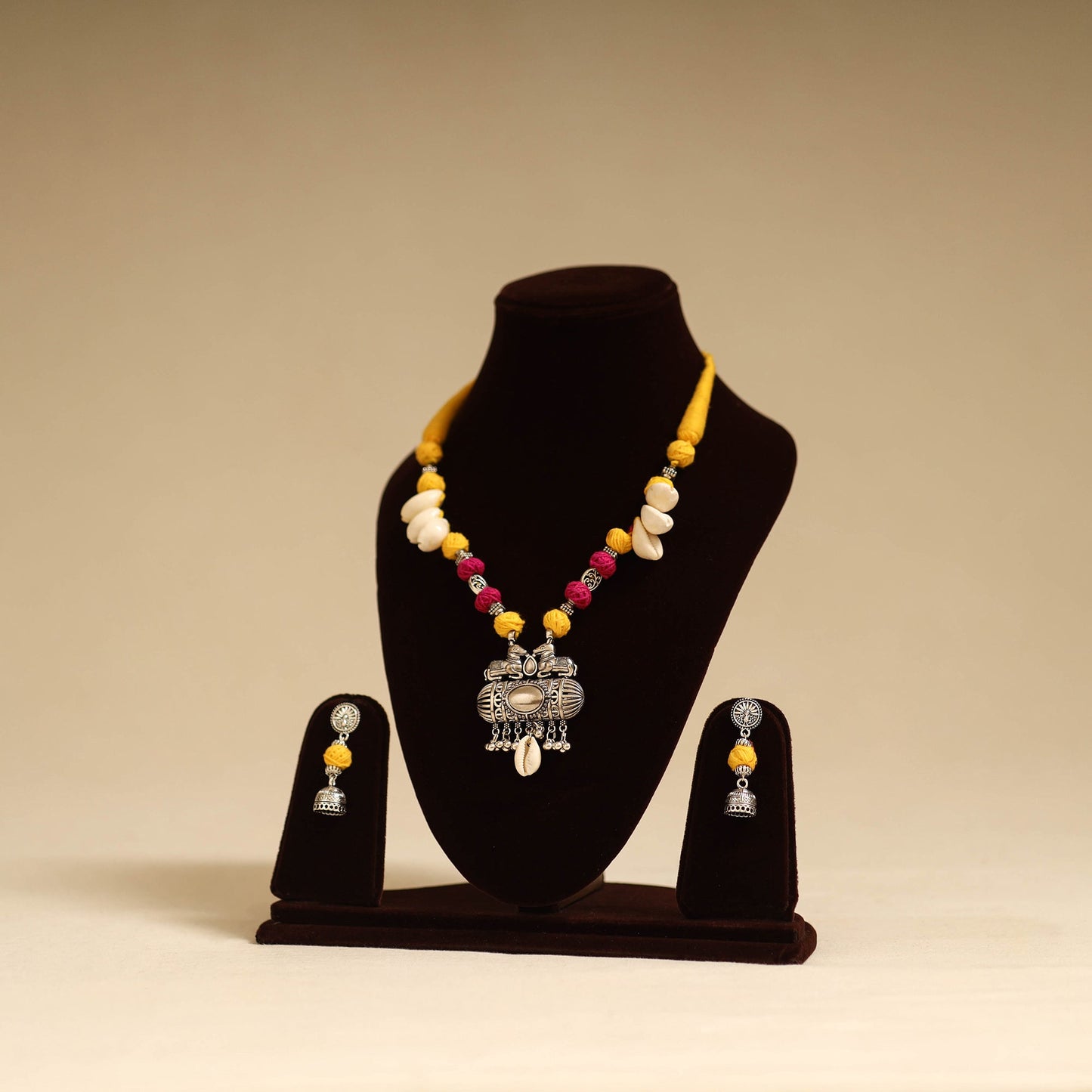 Yellow - german silver necklace set with thread beads 01