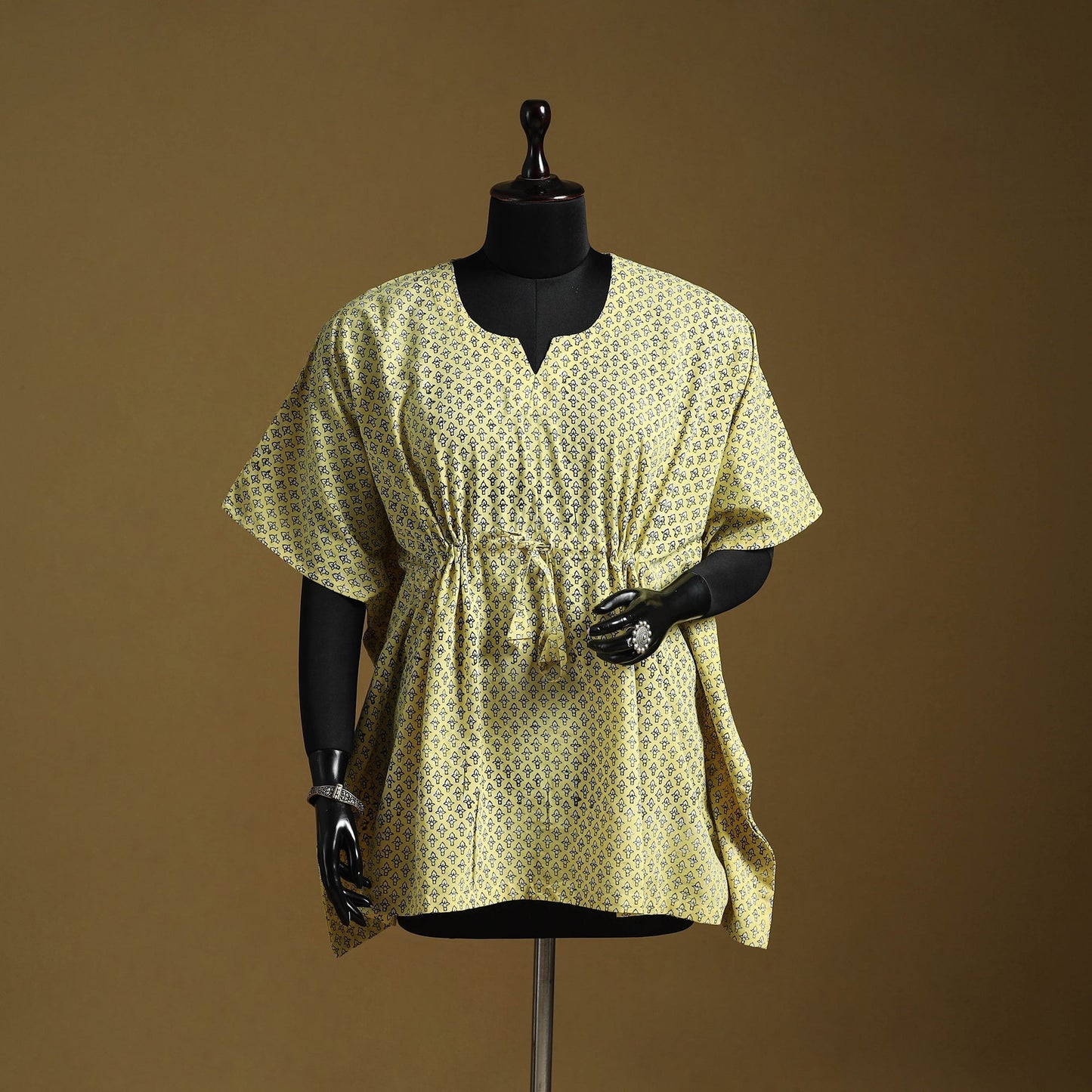 Hand akola short kaftan with tie-up waist 42 - handcrafted