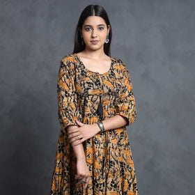 batik print dress
