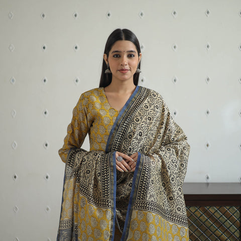 Buy Yellow Hand Block Bagru Print Chanderi Silk Kurta Set