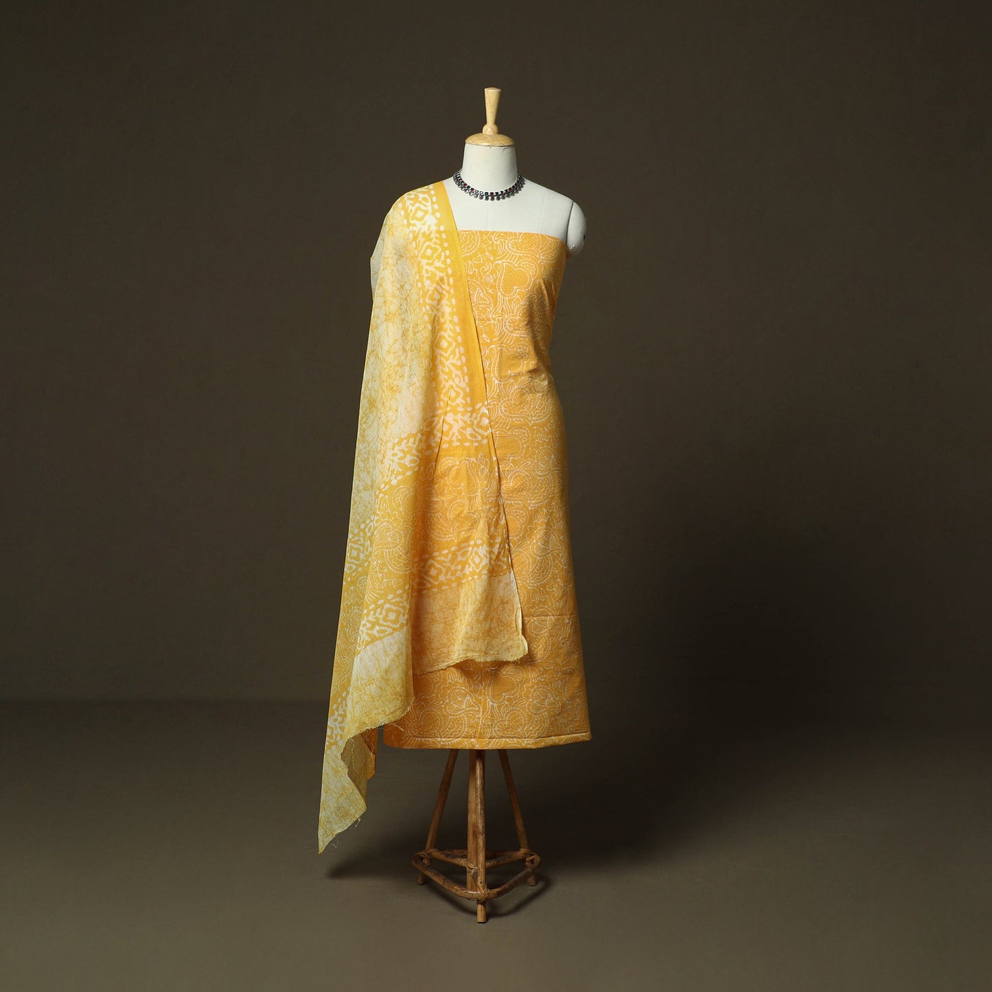 Hand batik cotton 3pc unstitched dress material 04