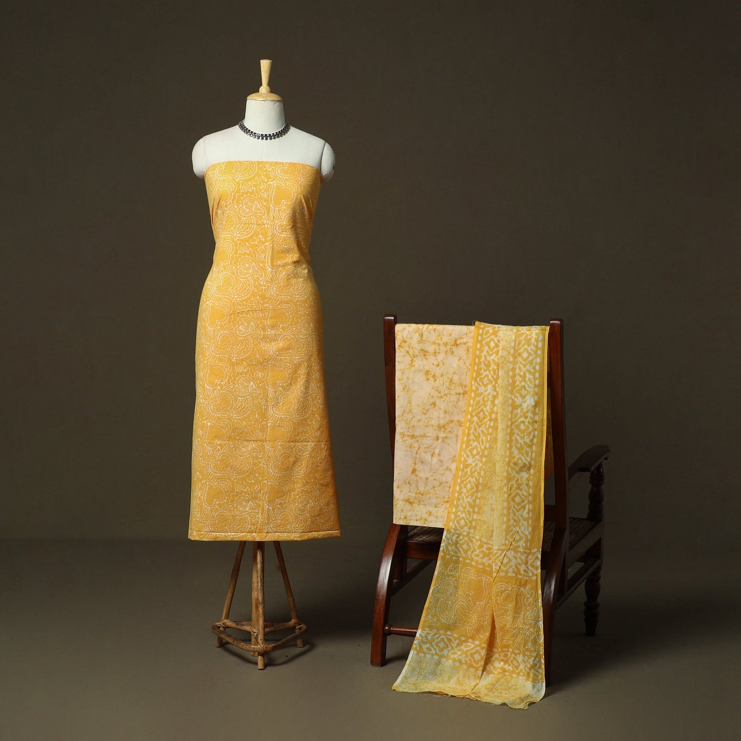 Hand batik cotton 3pc unstitched dress material 04