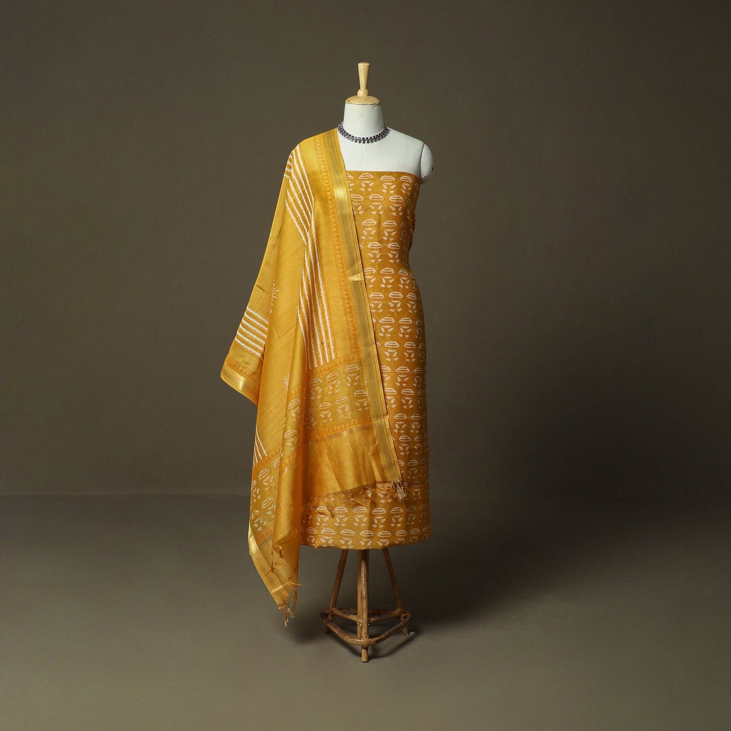 Hand block jaipur print maheshwari silk handloom 3pc