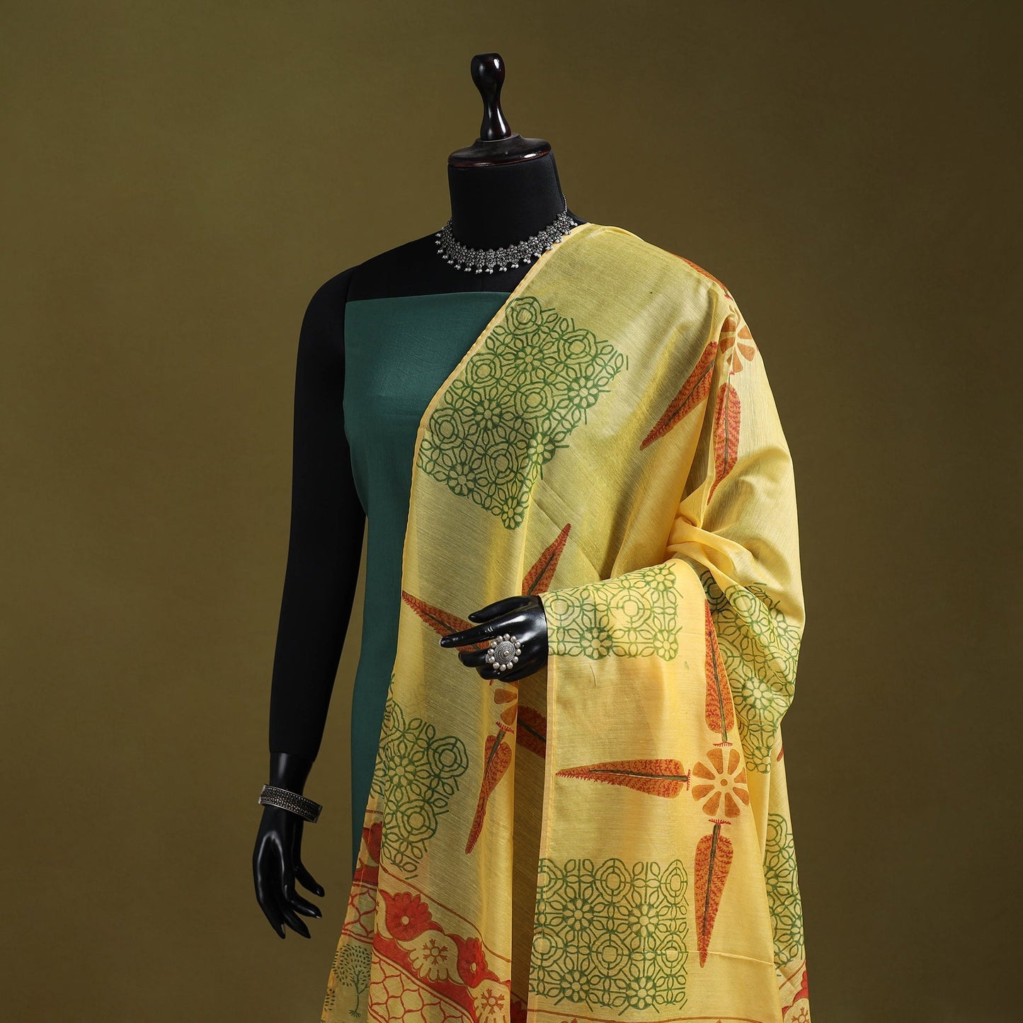 Hand chanderi silk sanganeri floral dupatta 44 - handcrafted