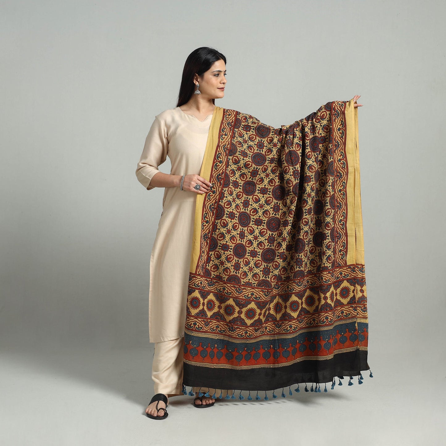 Yellow - hand printed cotton dupatta 06 - handcrafted