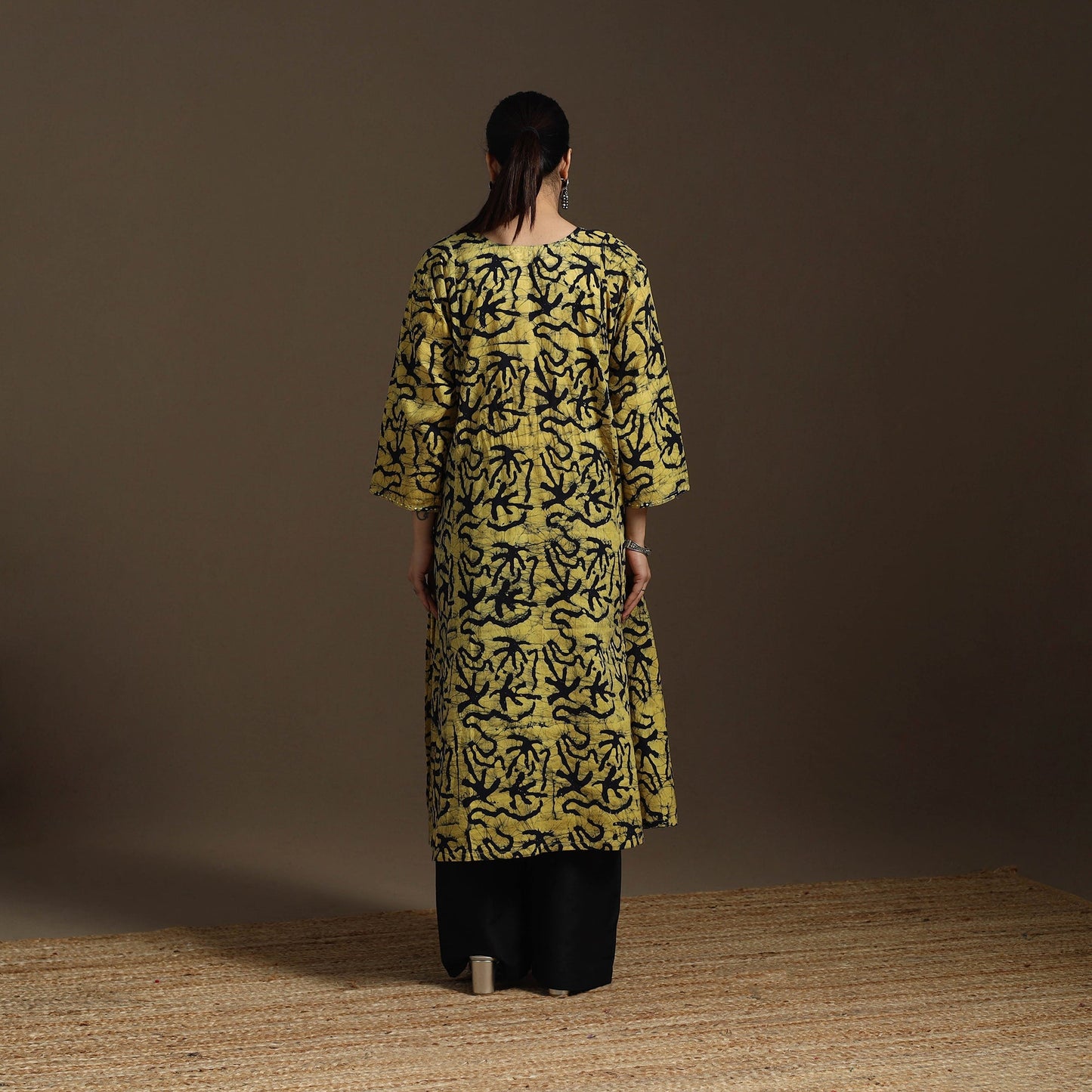 Hand embroidery cotton a-line batik kurta for women 05