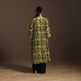 Hand embroidery cotton a-line batik kurta for women 05