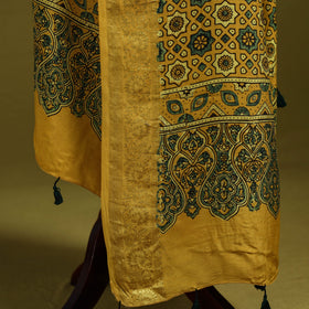 Hand natural dyed dola silk zari border dupatta