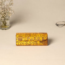 Handcrafted embossed leather spectacle case 02