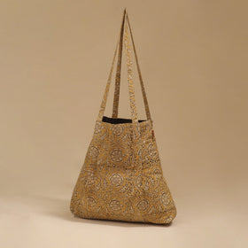 Handcrafted fabric jhola bag 06