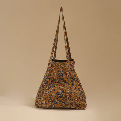 Handcrafted fabric jhola bag 07