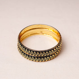  Handcrafted Paka Meenakari Bangles by Madhumoy Mukherjee 
