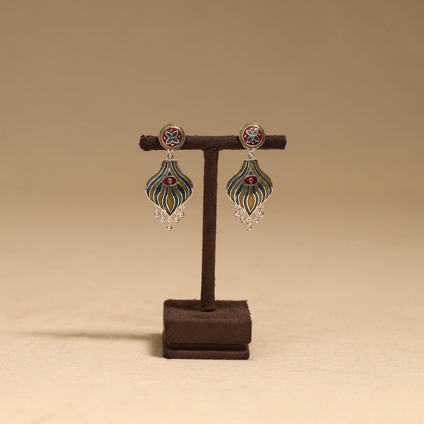 Handcrafted paka meenakari earrings 75