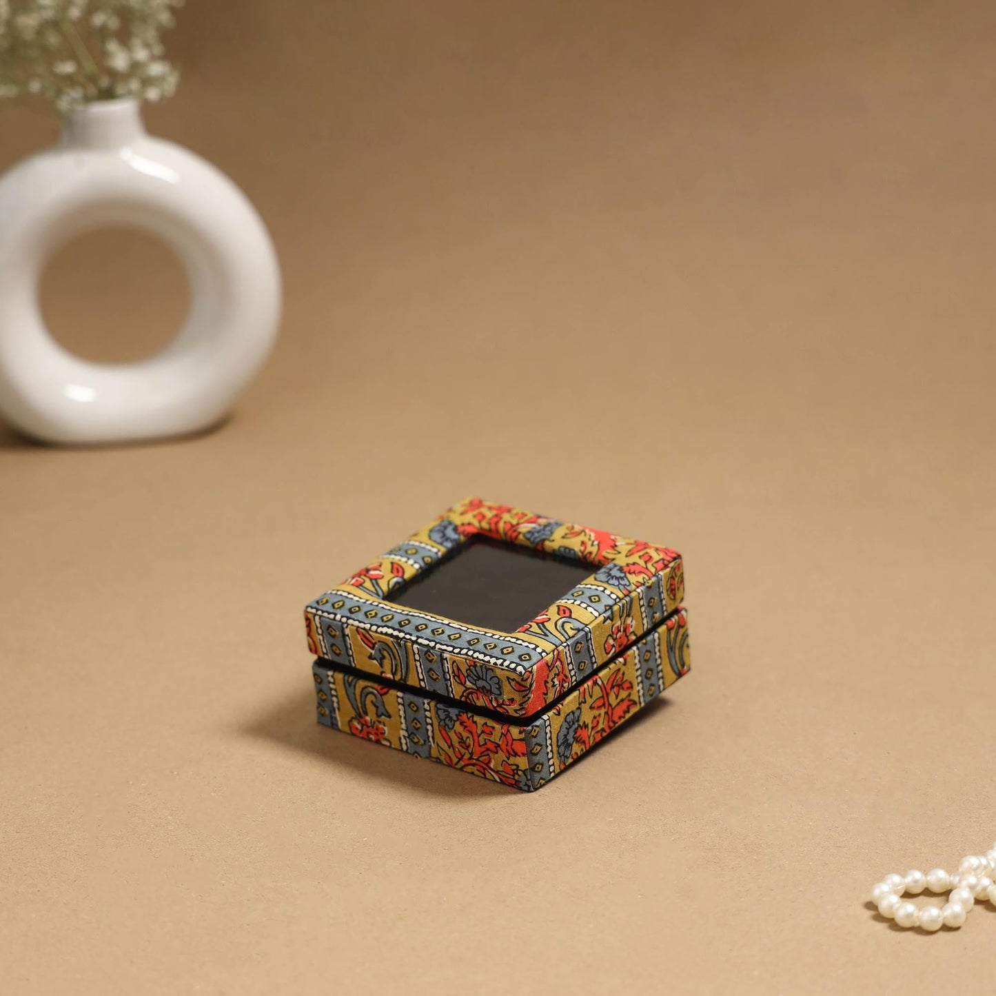 Handcrafted printed fabric ring/earring box 34