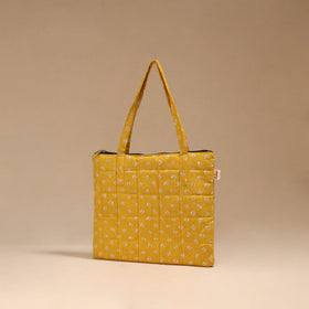 Handcrafted quilted handbag 11