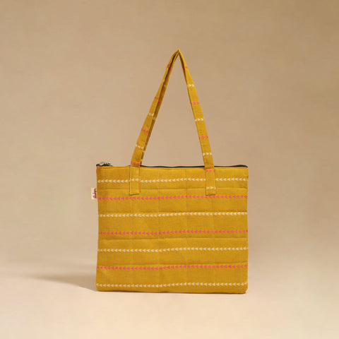 Handcrafted quilted handbag 26