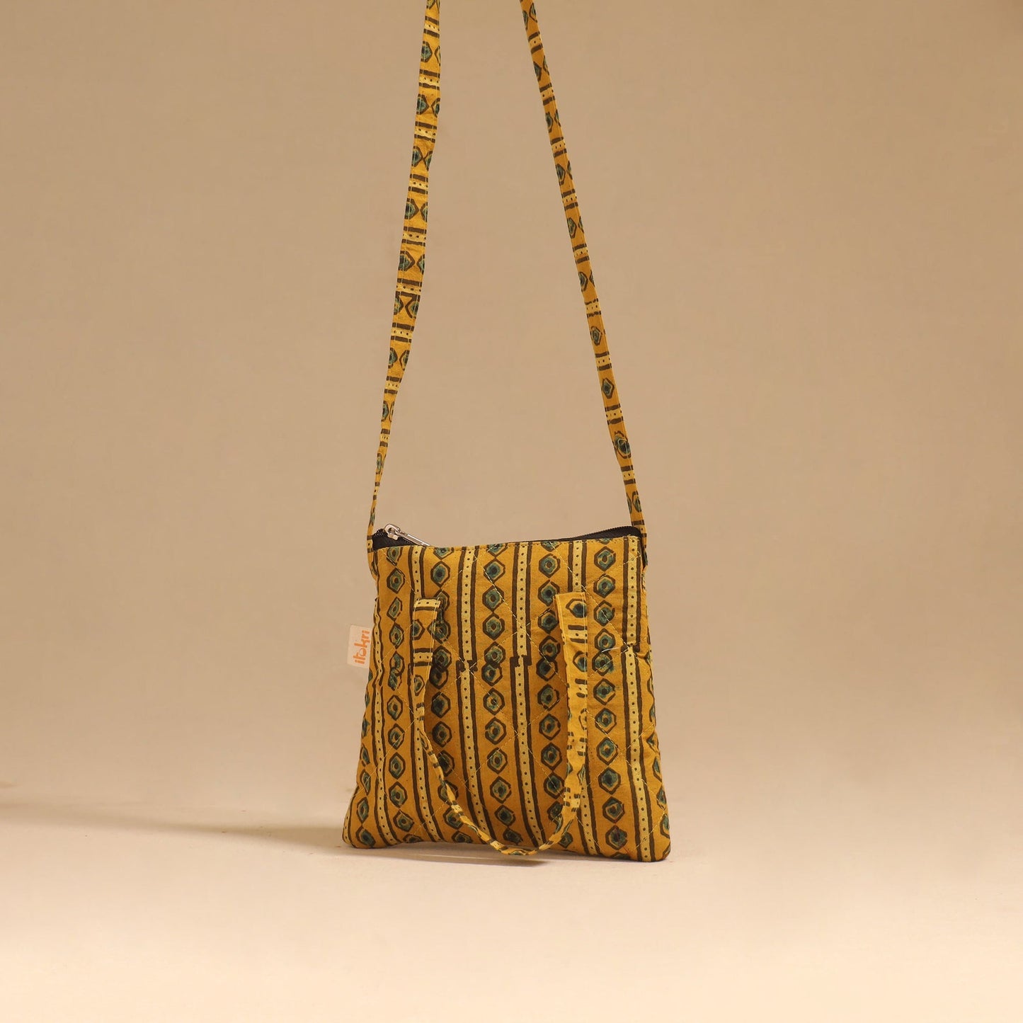 Handcrafted quilted sling bag 99