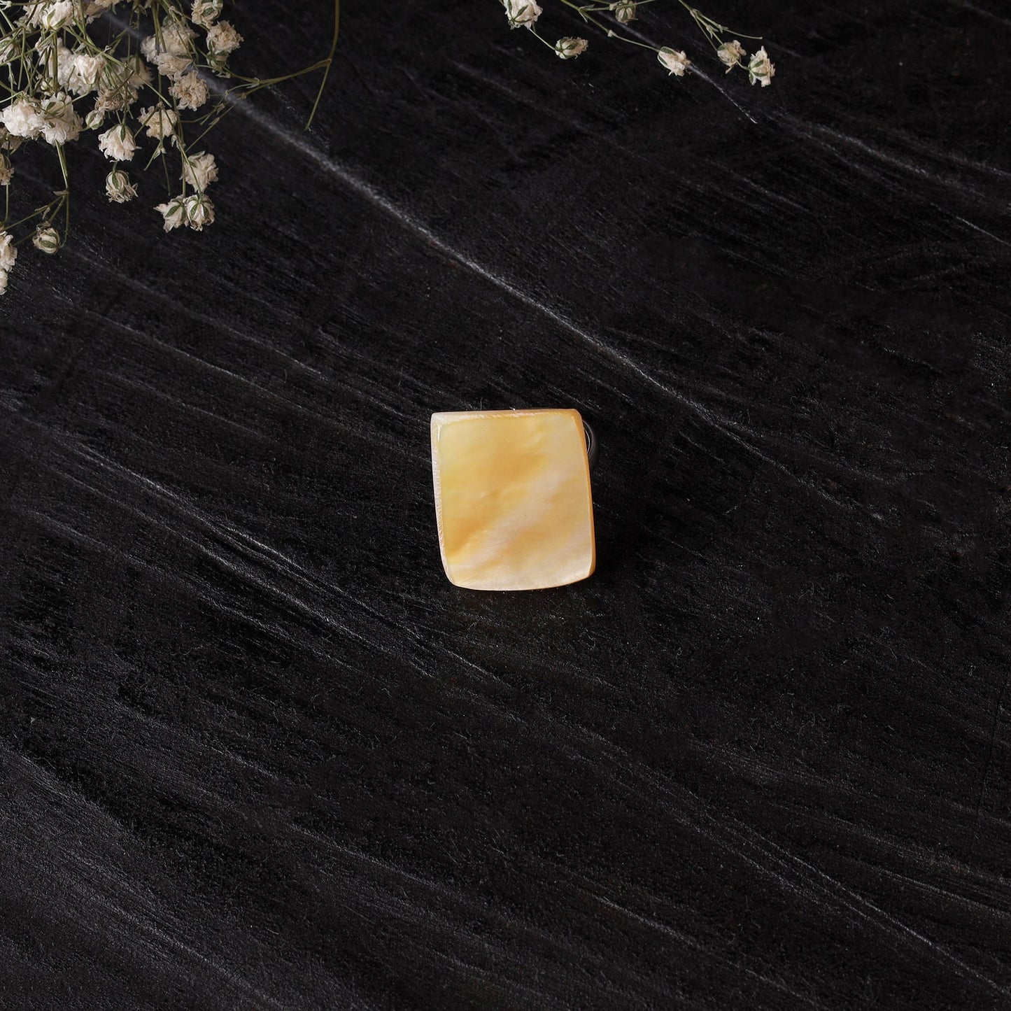 Yellow - handcrafted seashell ring (adjustable) 12