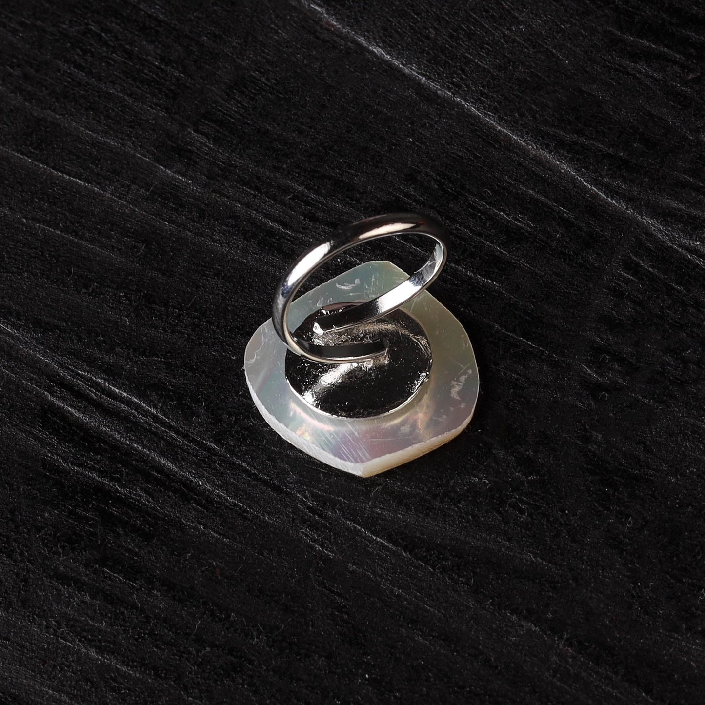 Yellow - handcrafted seashell ring (adjustable) 18