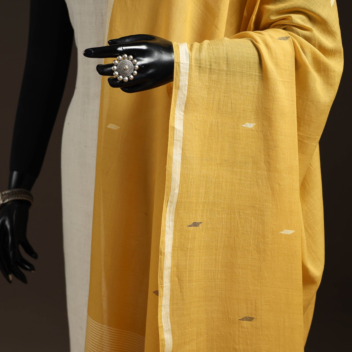 Handloom cotton bengal jamdani dupatta 26 - handcrafted