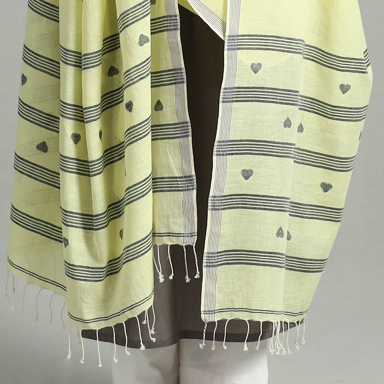 Yellow - handloom cotton burdwan jamdani dupatta 14