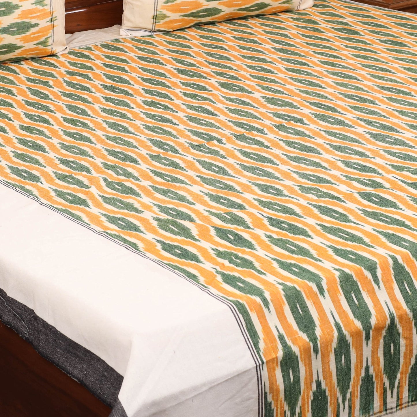 Yellow - handloom cotton pochampally ikat double bedsheet