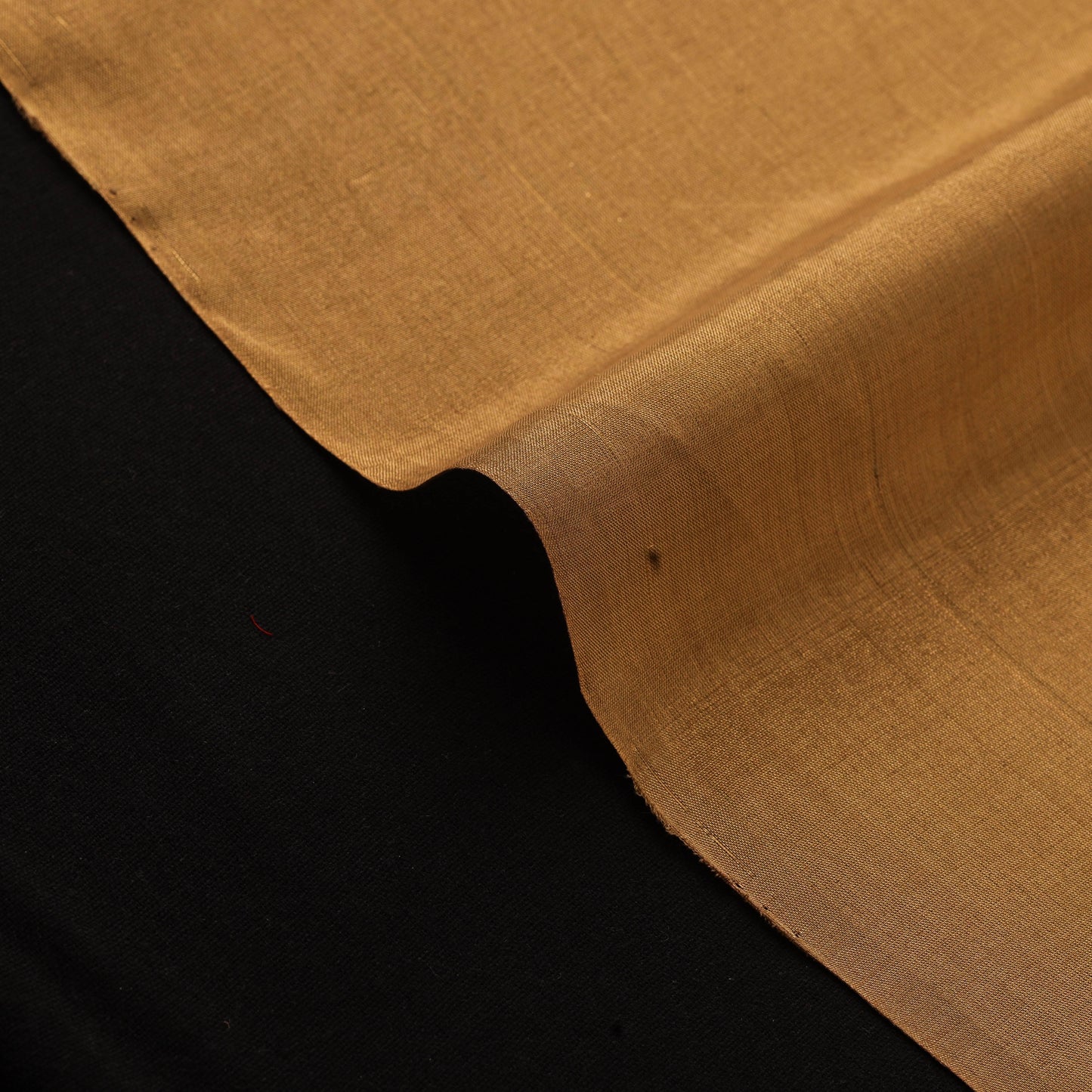 Handloom full tissue gold zari double tone chanderi silk
