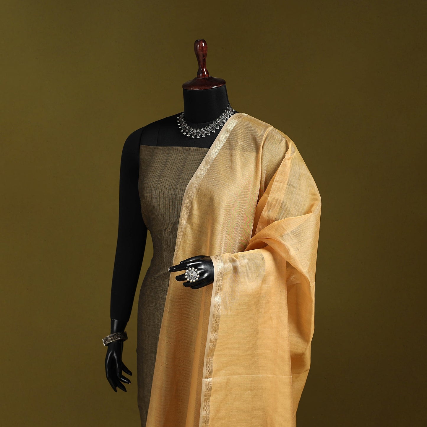 Handloom silk cotton zari work maheshwari dupatta 36