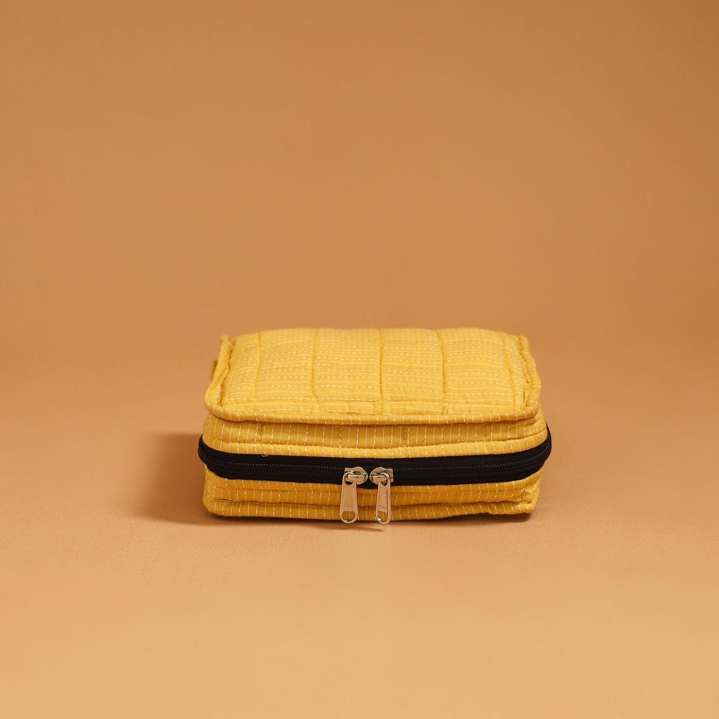 Handmade 4 pockets quilted jewellery bag 01 - handcrafted