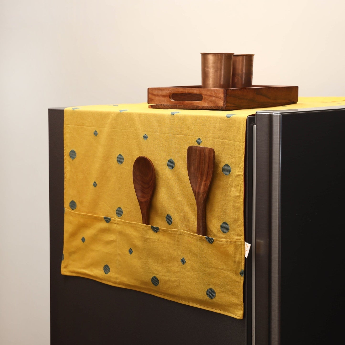 Handmade fridge top cover with multiple pockets 08