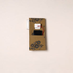 Handmade mobile charging holder 04 - handcrafted