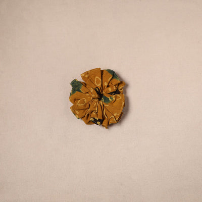 Handmade rubber band/scrunchie 160 - handcrafted