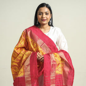 Buy Handwoven Pochampally Ikat Pure Mulberry Silk Dupatta with Tassels Online at iTokri.com