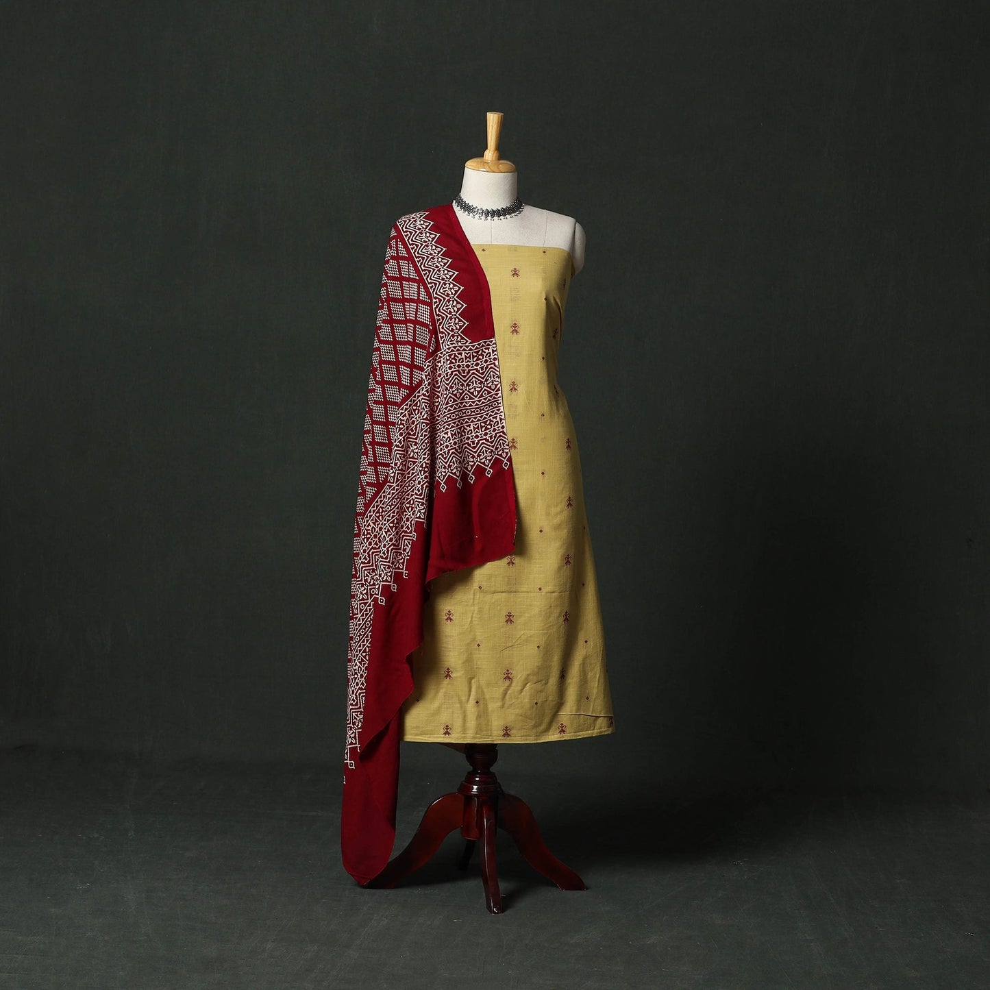 Jacquard cotton 2pc unstitched dress material with earrings