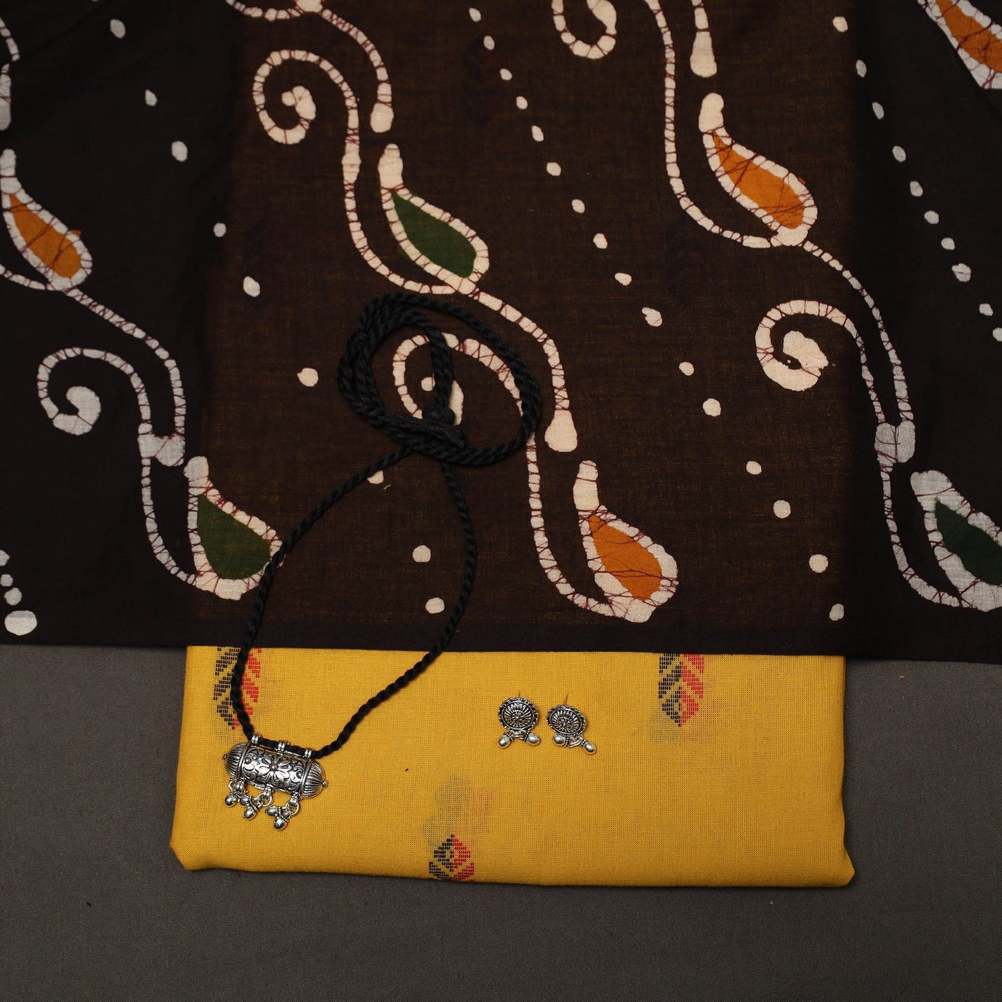Jacquard cotton 2pc unstitched dress material