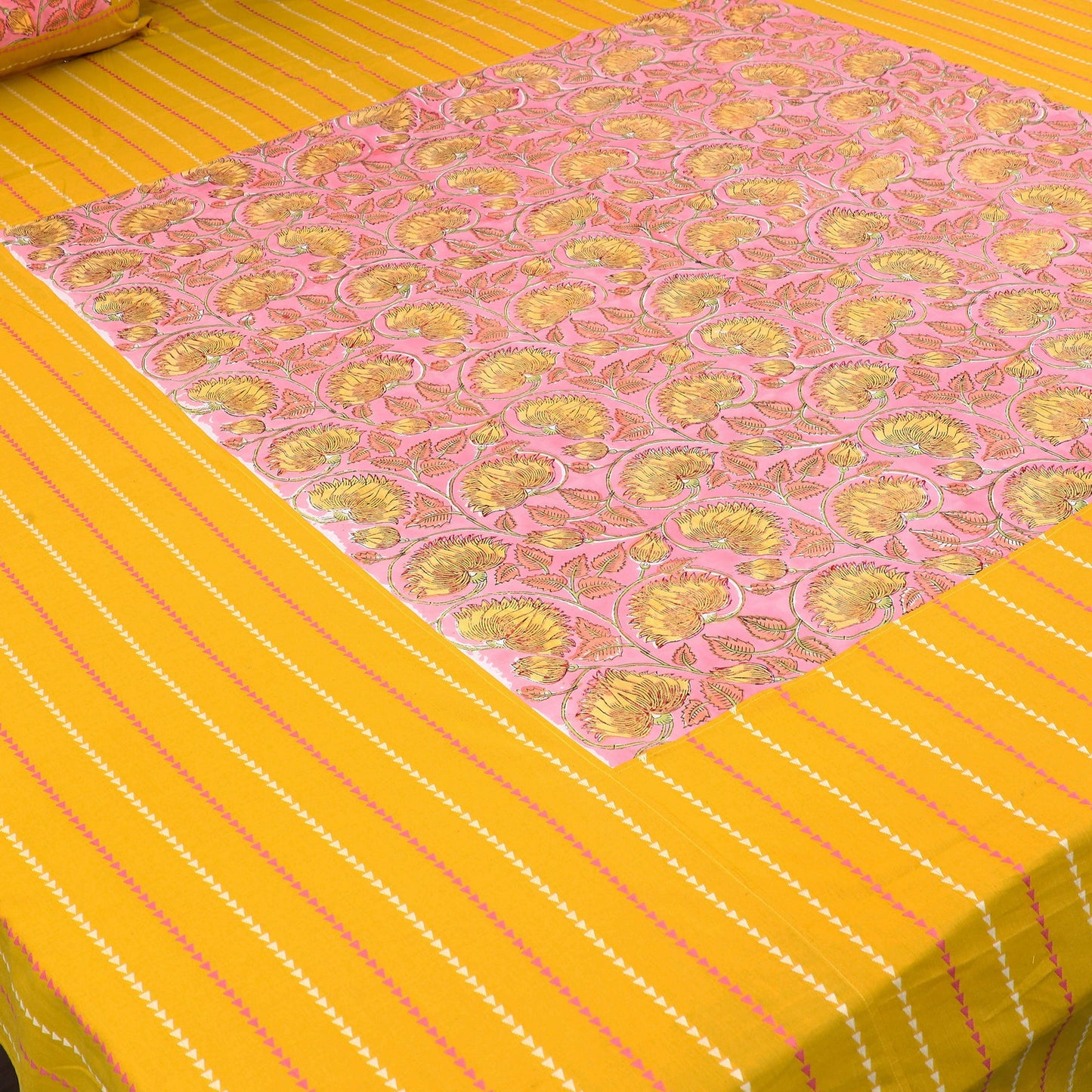 Yellow Jacquard with Sanganeri Patch Cotton Bedsheet Set